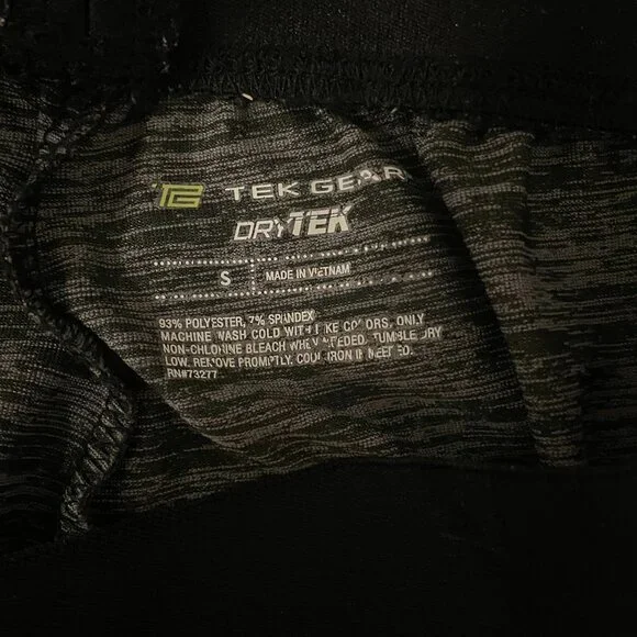 Spandex Active Wear Shorts - Picture 3 of 3